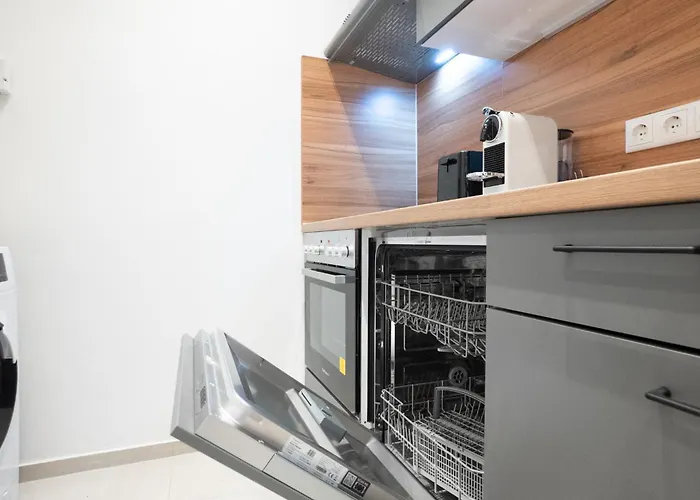 Διαμέρισμα Cozy Getaway With Balcony Βιέννη