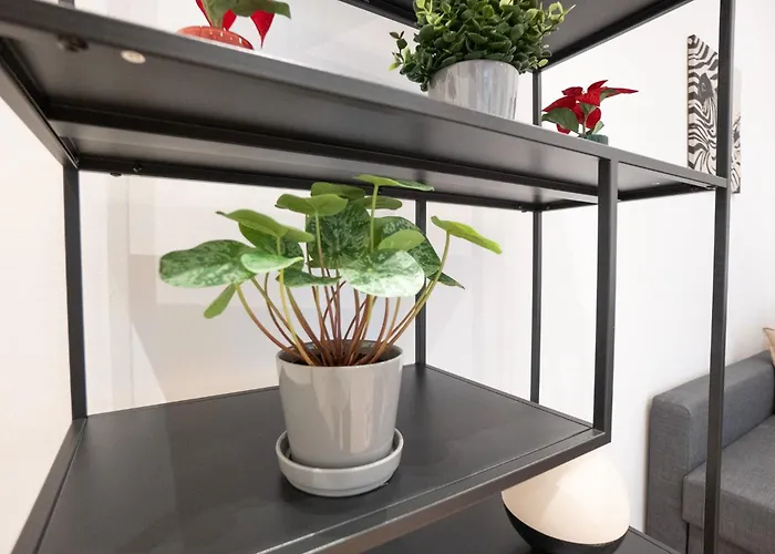 Cozy Getaway With Balcony Διαμέρισμα
