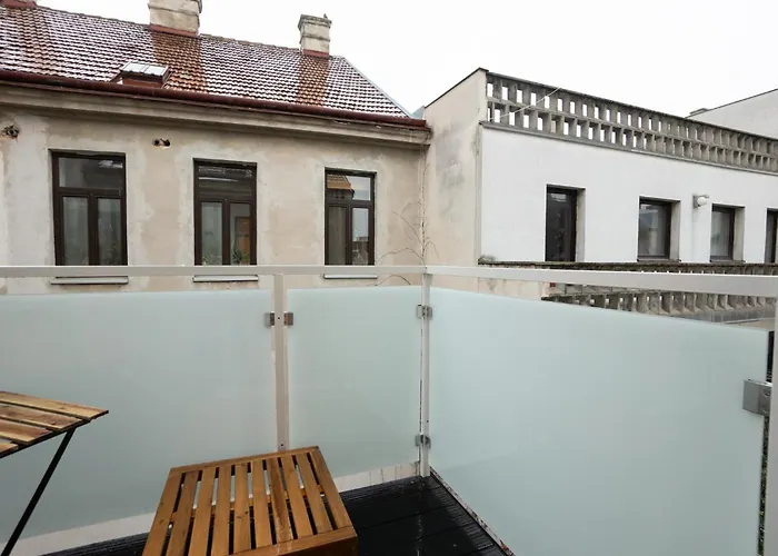 Cozy Getaway With Balcony Βιέννη
